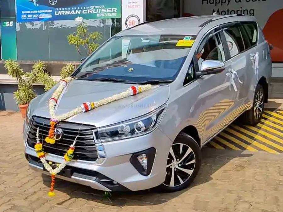 Toyota Innova Crysta