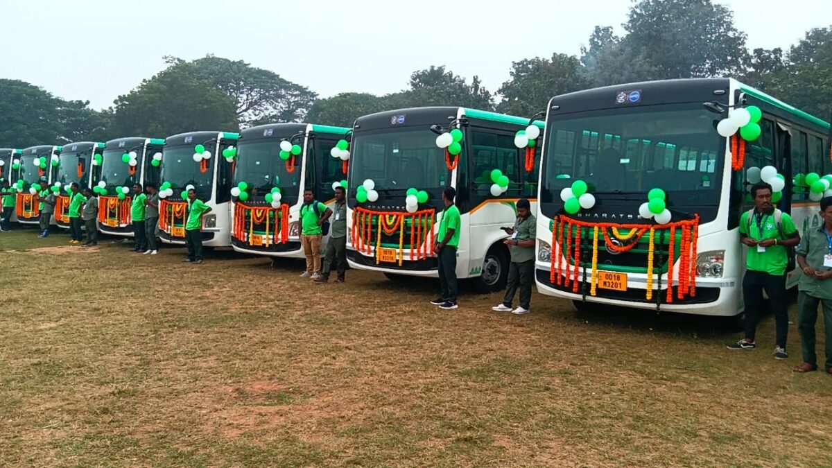 Moradabad region receives 40 BS-6 buses with enhanced features