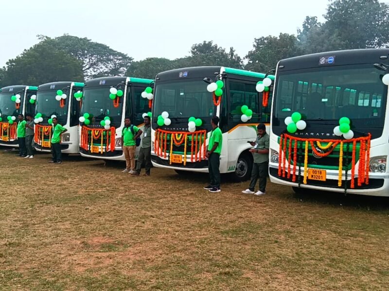 Moradabad region receives 40 BS-6 buses with enhanced features